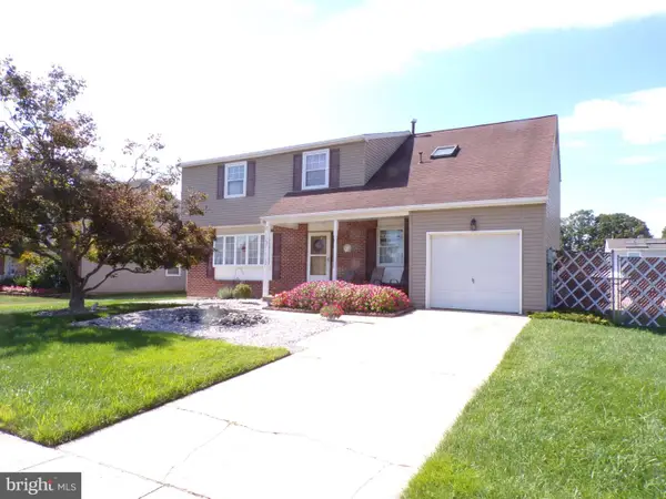5 Brookside Dr, SEWELL, NJ 08080