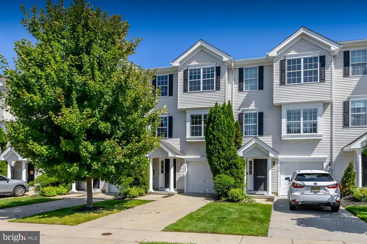 1042 Buckingham Dr, West Deptford, NJ 08086 - #1