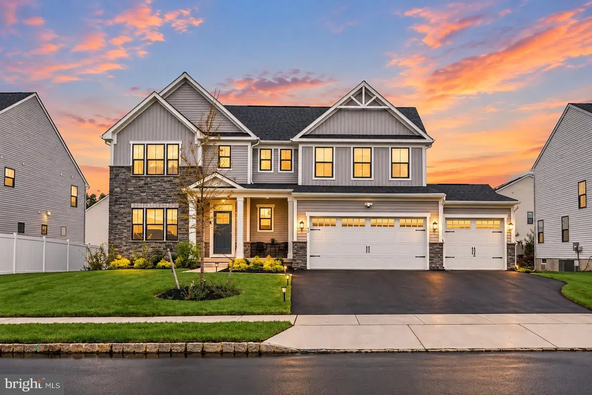 80 Wexford Dr, Woolwich, NJ 08085 - #1