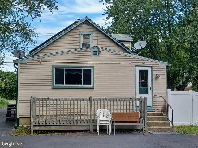 525 Radix Rd, Williamstown, NJ 08094 - #2