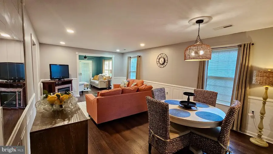 31 Blanchard Dr, Woodbury, NJ 08096 - #3
