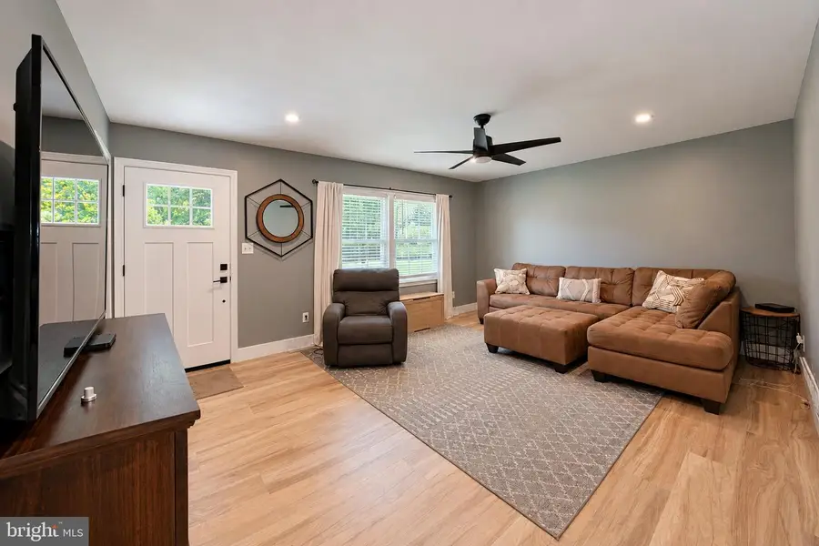 218 Addison St, Clayton, NJ 08312 - #3