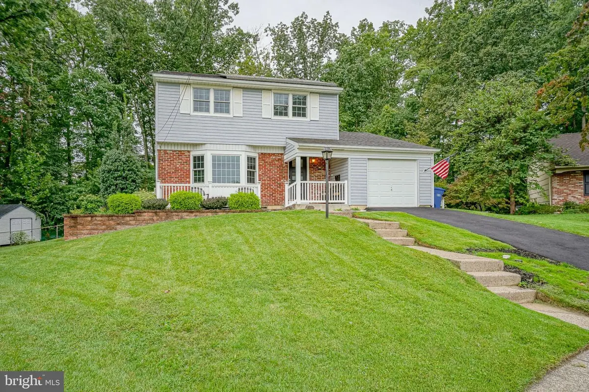 13 Avon Ct, Blackwood, NJ 08012 - #1