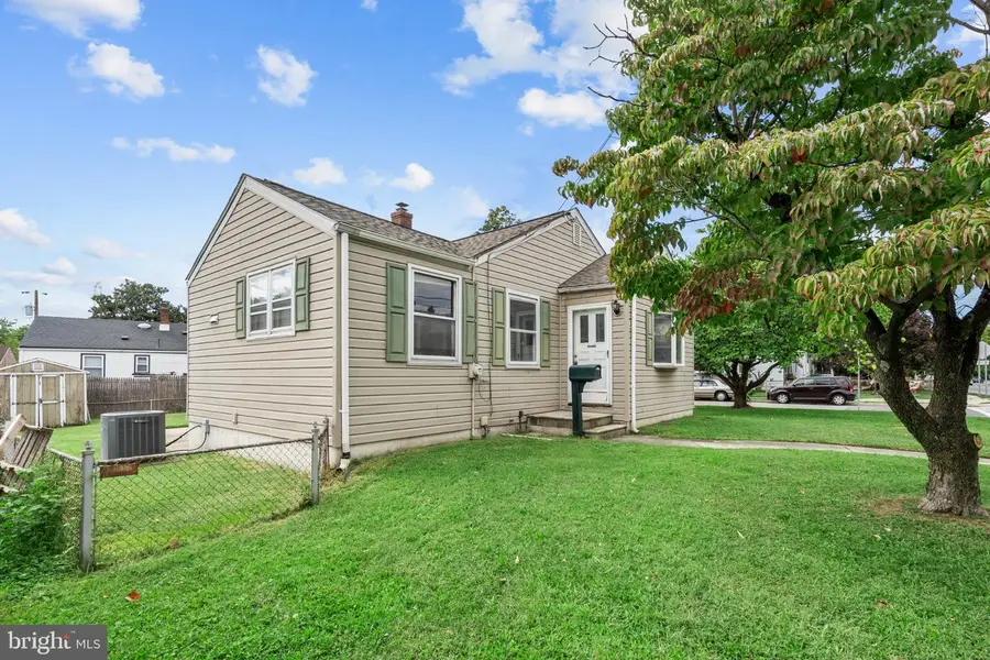 525 W Red Bank Ave, West Deptford, NJ 08096 - #2