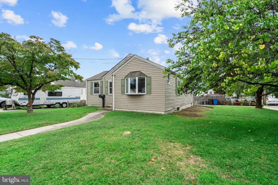 525 W Red Bank Ave, West Deptford, NJ 08096 - #3