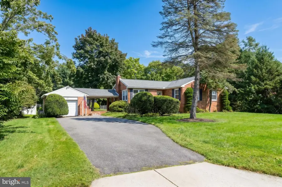 142 Princeton Ave, West Deptford, NJ 08096 - #2