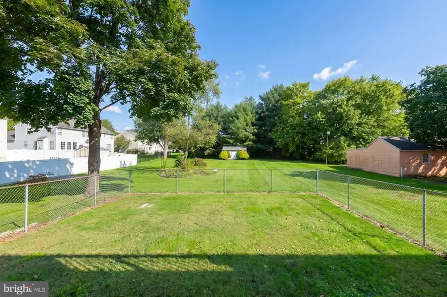 142 Princeton Ave, West Deptford, NJ 08096 - #3