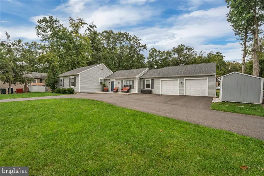 2420 Sunset Ave, Williamstown, NJ 08094 - #2