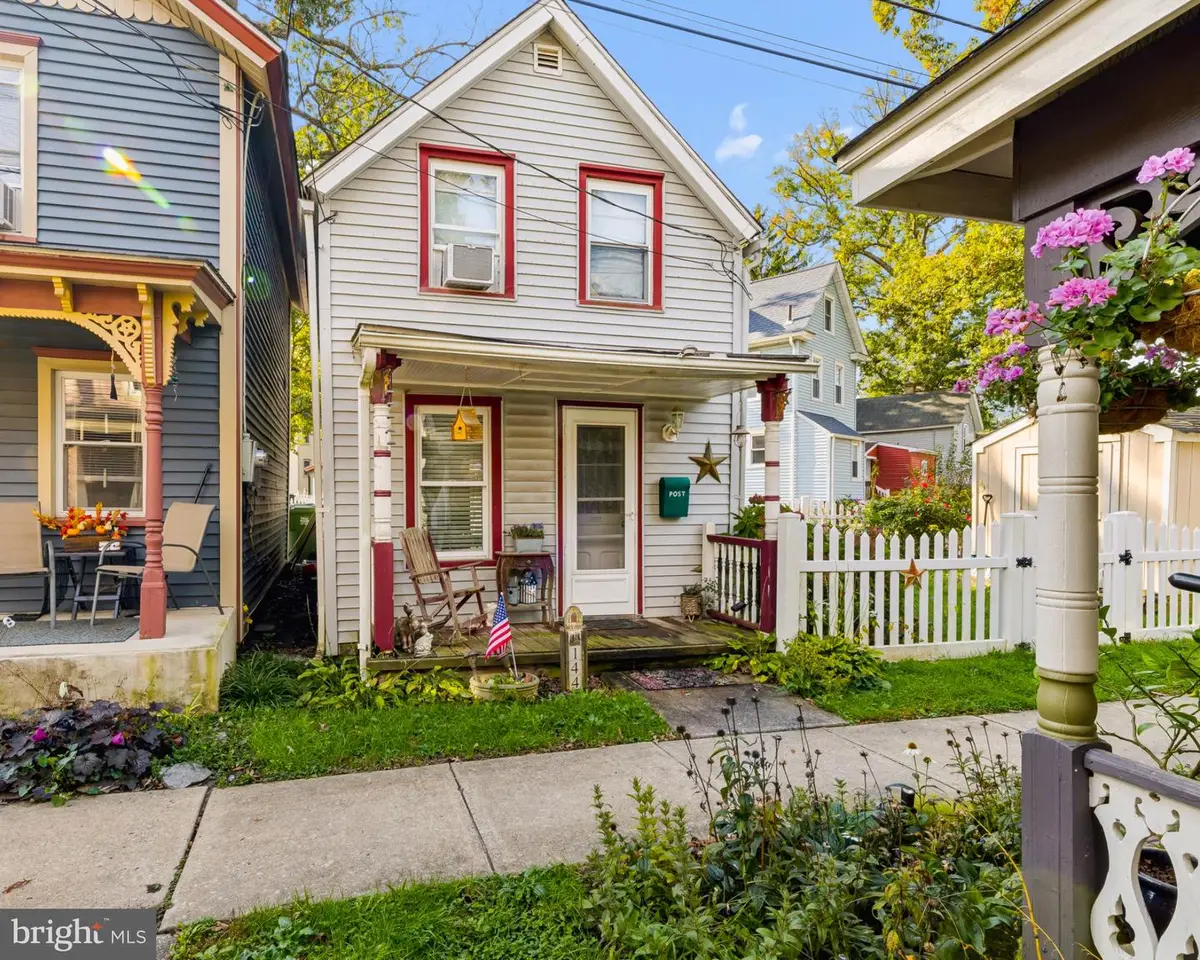 144 6th Ave, Pitman, NJ 08071 - #1