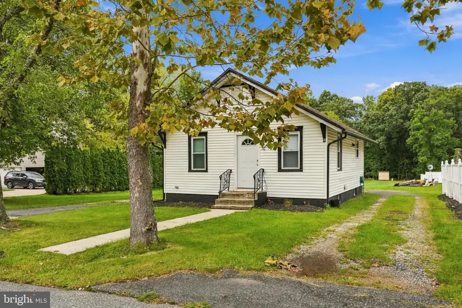 30 High St, Mullica Hill, NJ 08062 - #2