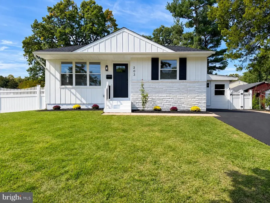 203 N Cummings Ave, Glassboro, NJ 08028 - #2