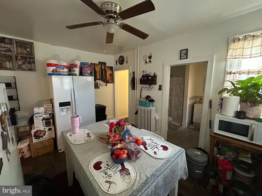 827 N Broad St, Woodbury, NJ 08096 - #3
