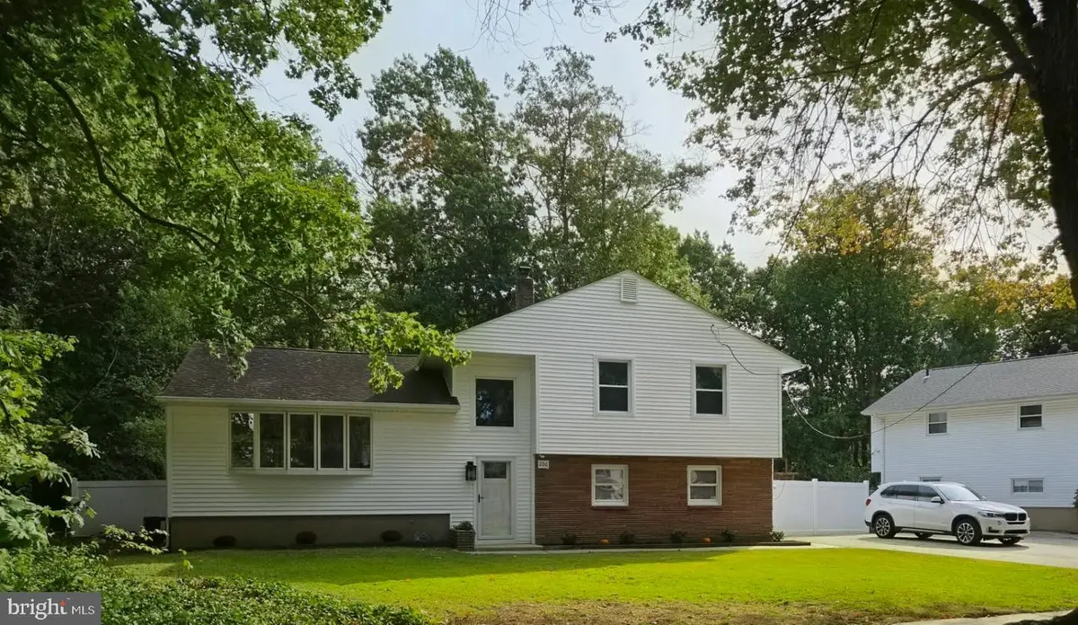 206 Van Buren Ave, Glassboro, NJ 08028 - #1
