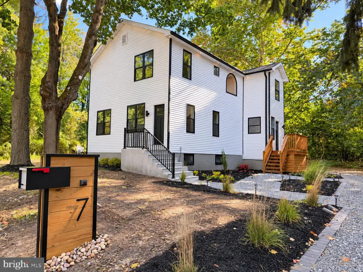 7 Cubler Ct, Westville, NJ 08093 - #1