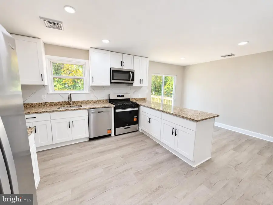 367 Broadlane Rd, Williamstown, NJ 08094 - #3