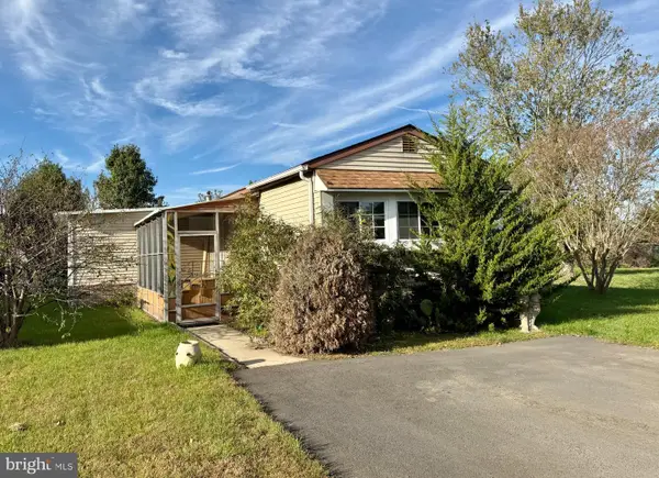 301 Oklahoma Ave, WILLIAMSTOWN, NJ 08094