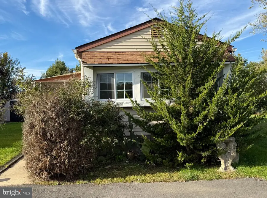301 Oklahoma Ave, Williamstown, NJ 08094 - #3