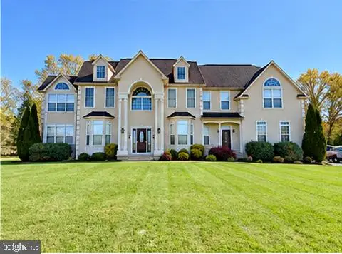326 Rainey Rd, SWEDESBORO, NJ 08085