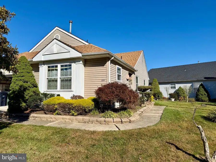 359 Barbados Dr, Williamstown, NJ 08094 - #2