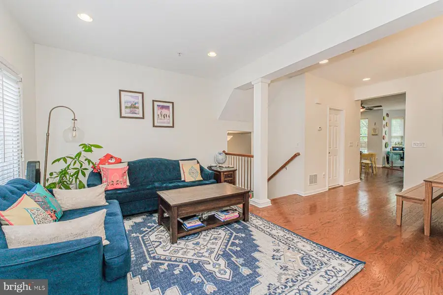 42 Creekside Ct, Secaucus, NJ 07094 - #3