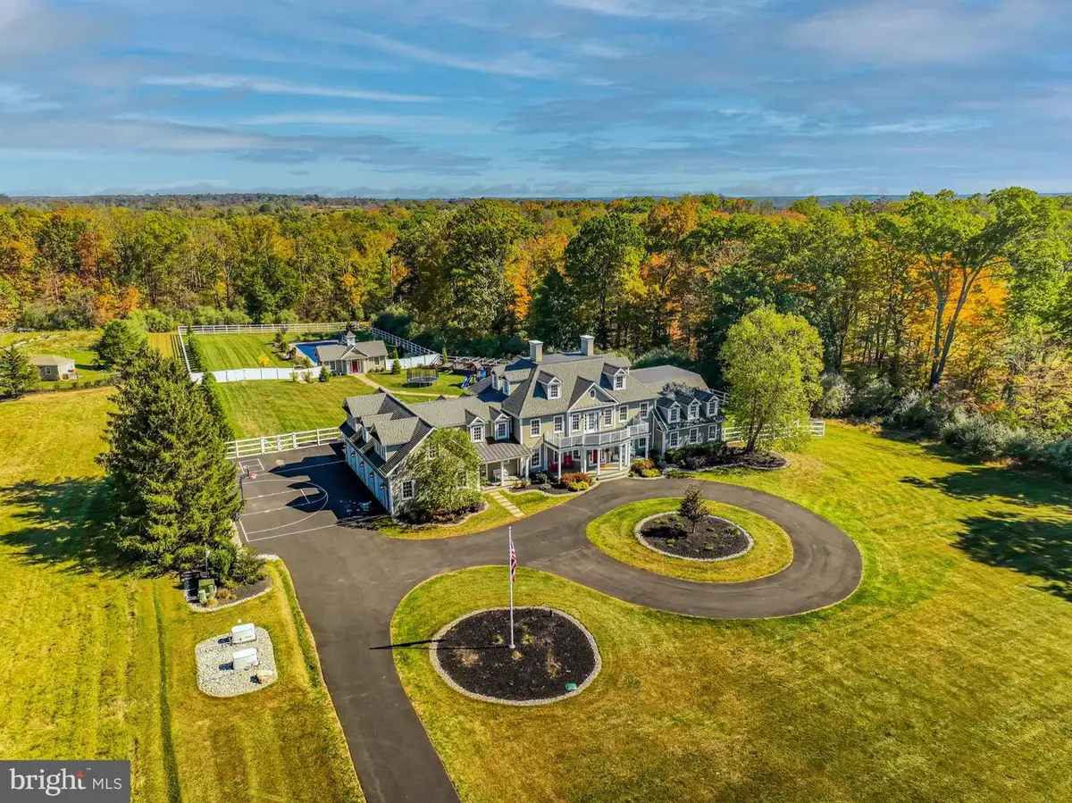 114 Federal Twist Rd, Stockton, NJ 08559 - Image #1