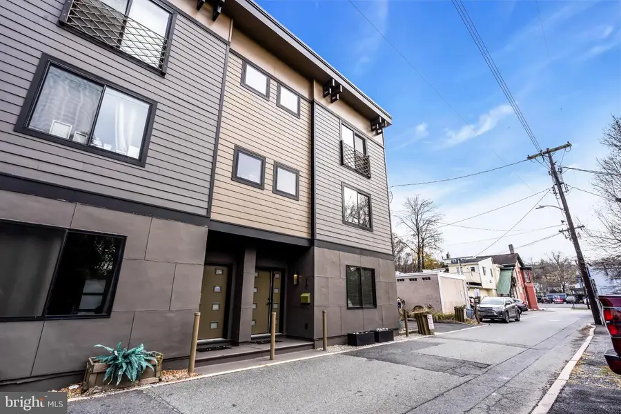 10 Mccready Aly, Lambertville, NJ 08530 - Image #3