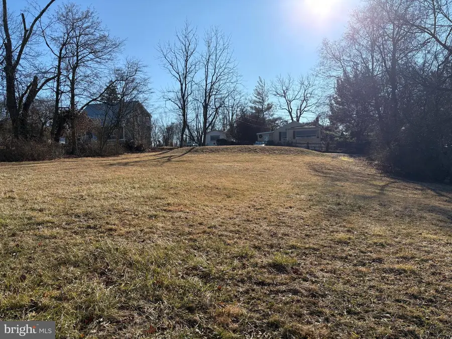 8 Belvidere Ave, Lambertville, NJ 08530 - Image #3