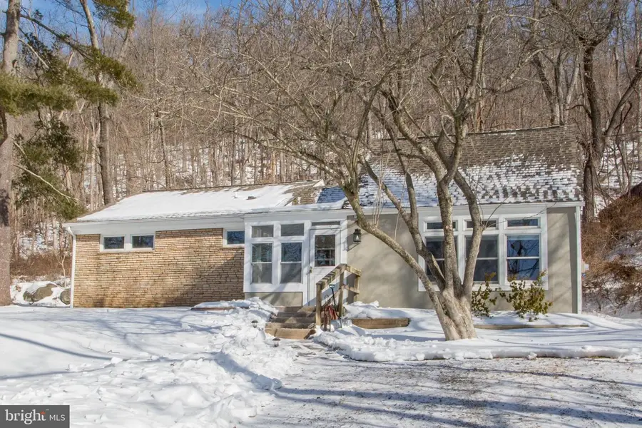 9 Old River Rd, Lambertville, NJ 08530 - #2