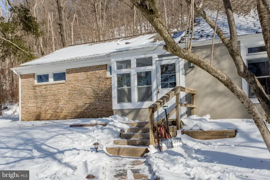 9 Old River Rd, Lambertville, NJ 08530 - #3