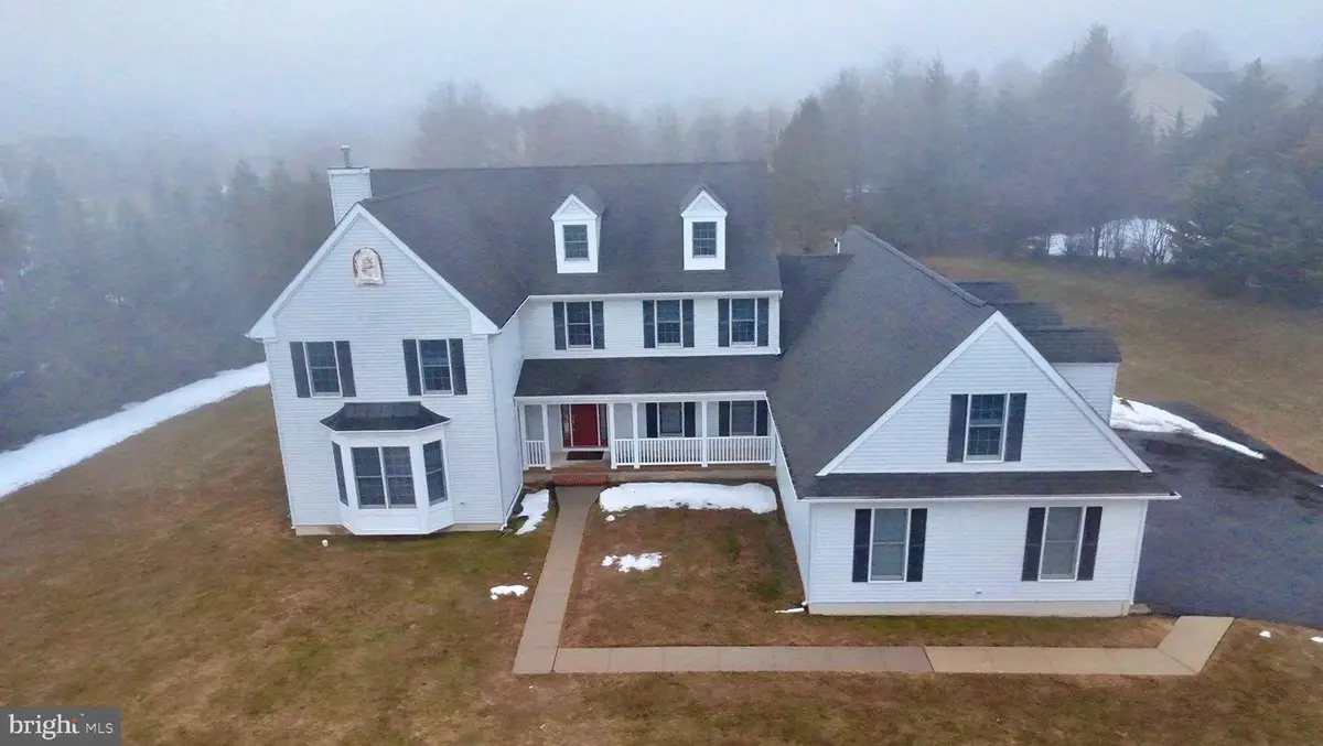 3 Manchur Ct, Flemington, NJ 08822 - #1