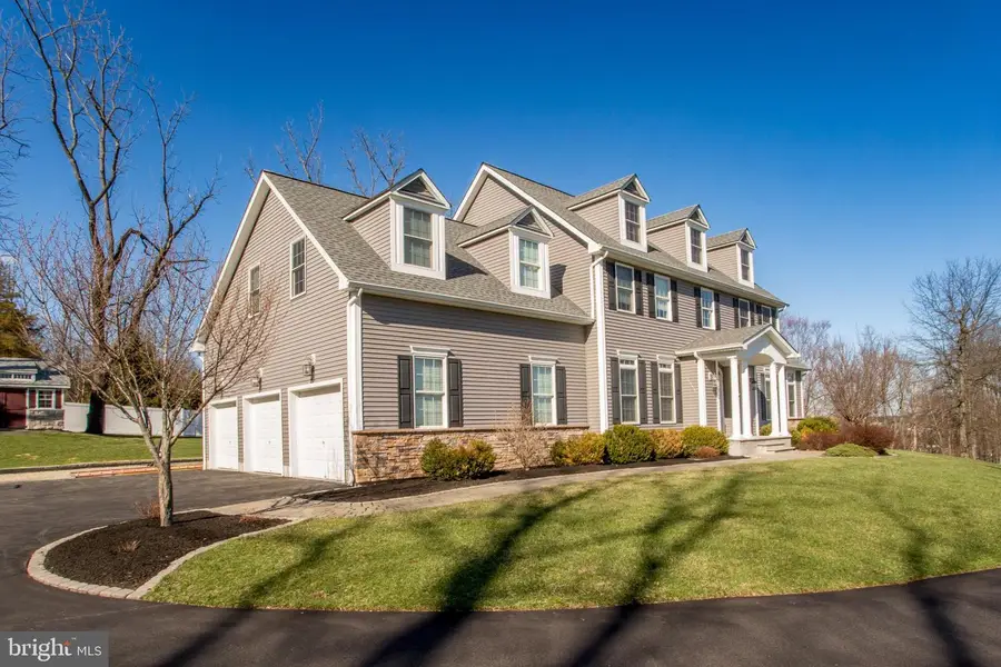 4 Ashton Ct, Flemington, NJ 08822 - #3