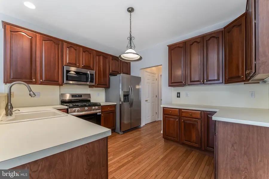 4 Pinehurst Cir, Annandale, NJ 08801 - #2