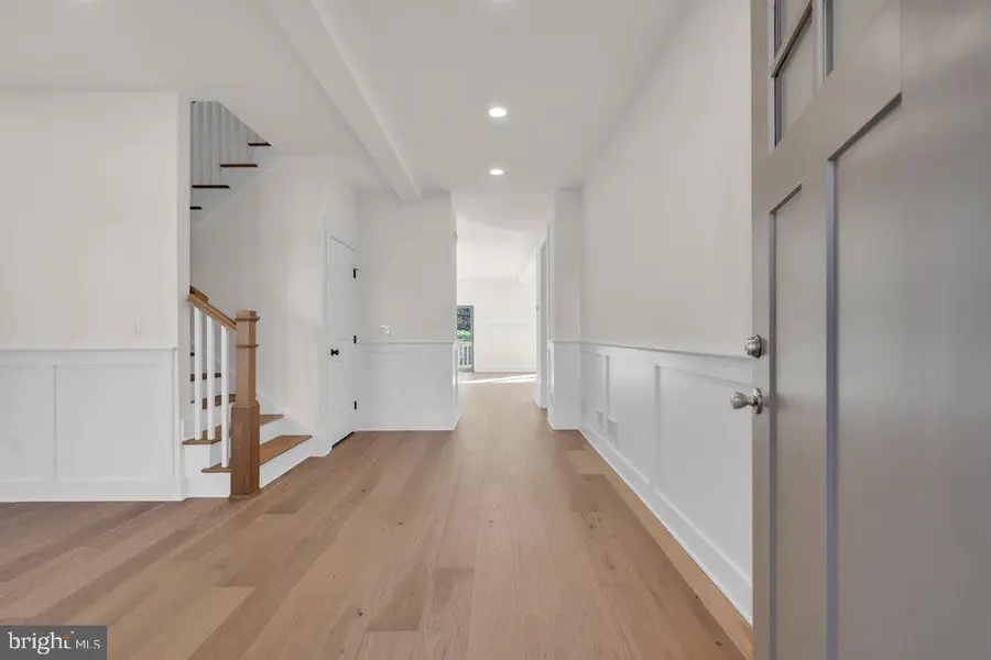 8 Church St, Stockton, NJ 08559 - #3