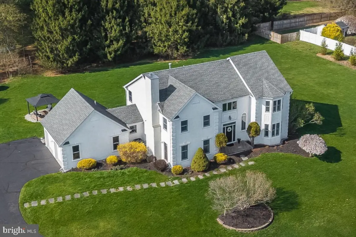 11 Wilson Way, Ringoes, NJ 08551 - #1