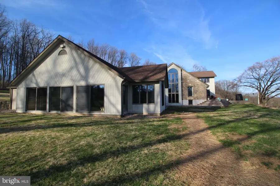 3 Hillbrook Ln, Milford, NJ 08848 - #3