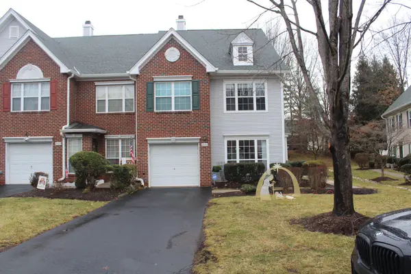 2002 S Branch Dr, WHITEHOUSE STATION, NJ 08889