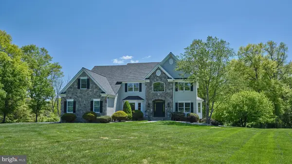 8 Corsalo Rd, LAMBERTVILLE, NJ 08530