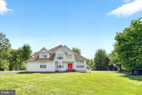 16 Wilson Rd, LAMBERTVILLE, NJ 08530