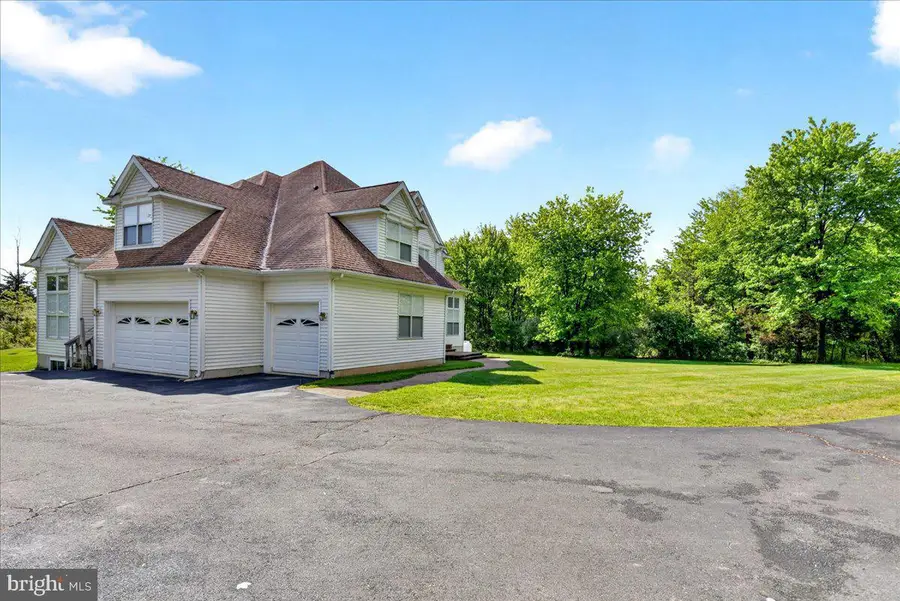 16 Wilson Rd, Lambertville, NJ 08530 - #2