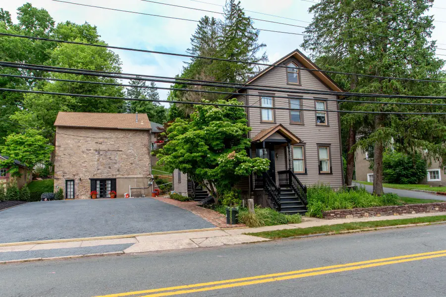 3 S Main St, Stockton, NJ 08559 - #2