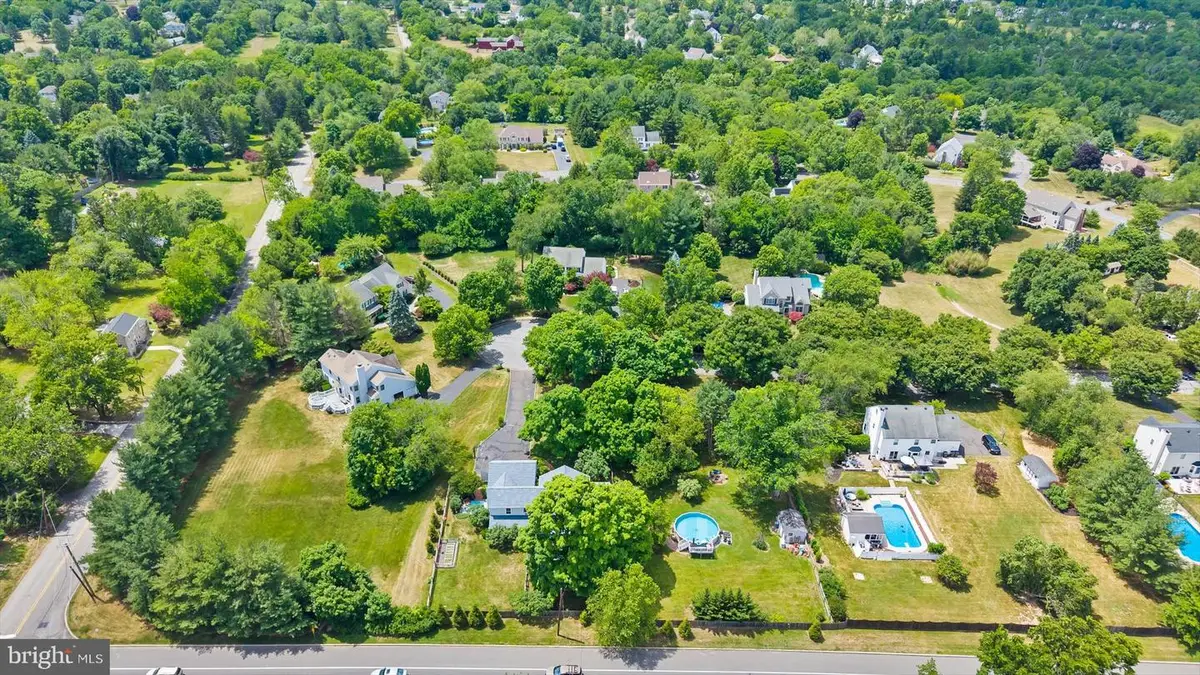 9 Mills Ct, Flemington, NJ 08822 - #1