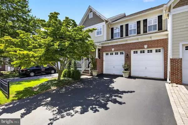502 Titus Rd, LAMBERTVILLE, NJ 08530