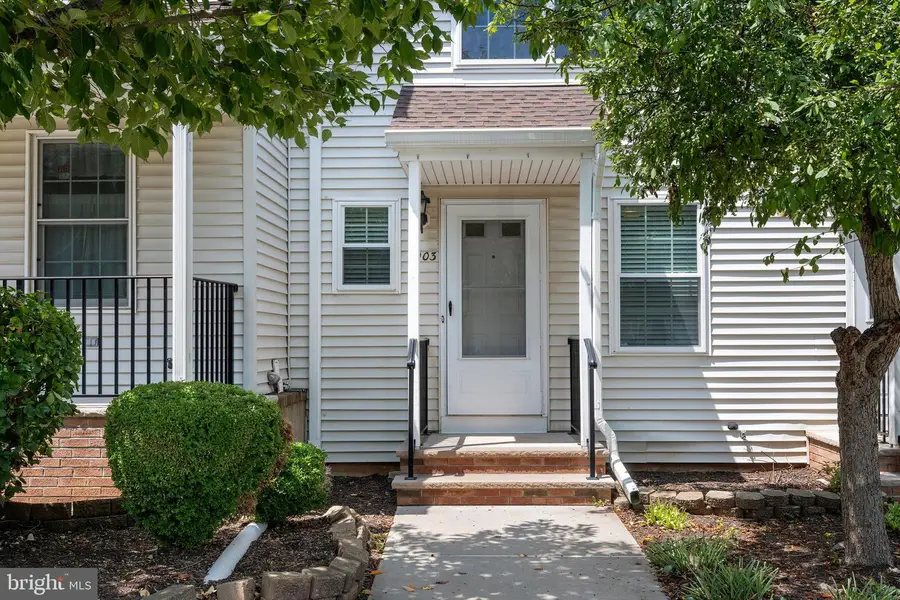 903 Wetherburn Ct, Flemington, NJ 08822 - #2