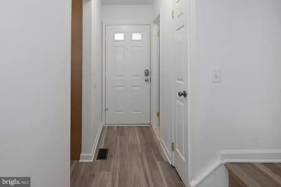903 Wetherburn Ct, Flemington, NJ 08822 - #3
