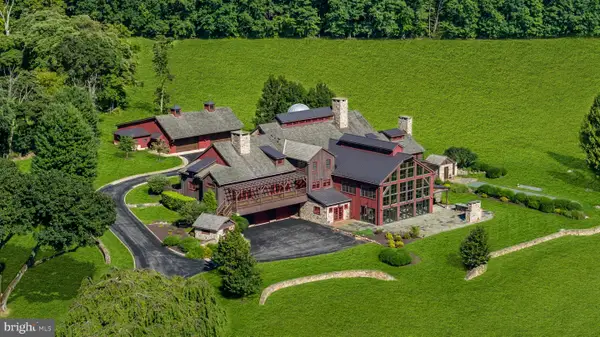 106 Mt Top Rd, GLEN GARDNER, NJ 08826