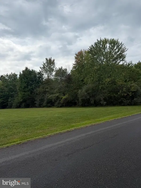 104 Barbertown-pt Breeze Rd, FRENCHTOWN, NJ 08825