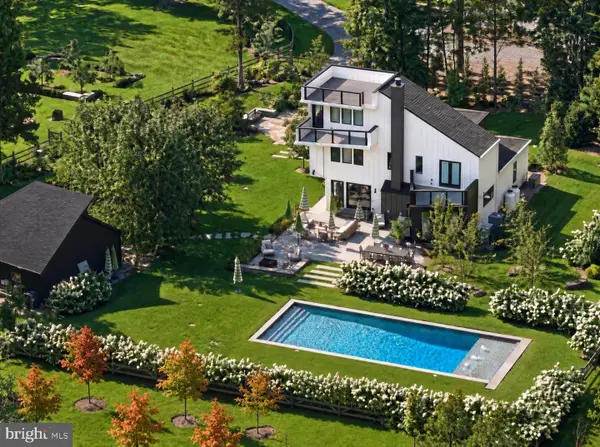 7 Picnic Grove Rd, FRENCHTOWN, NJ 08825