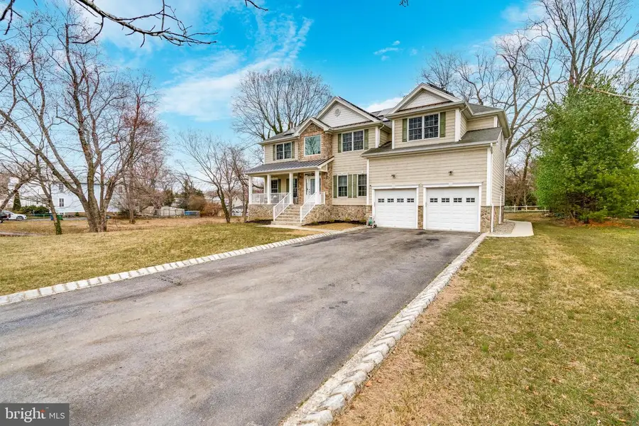 219 Maxwell Ave, Hightstown, NJ 08520 - Image #2