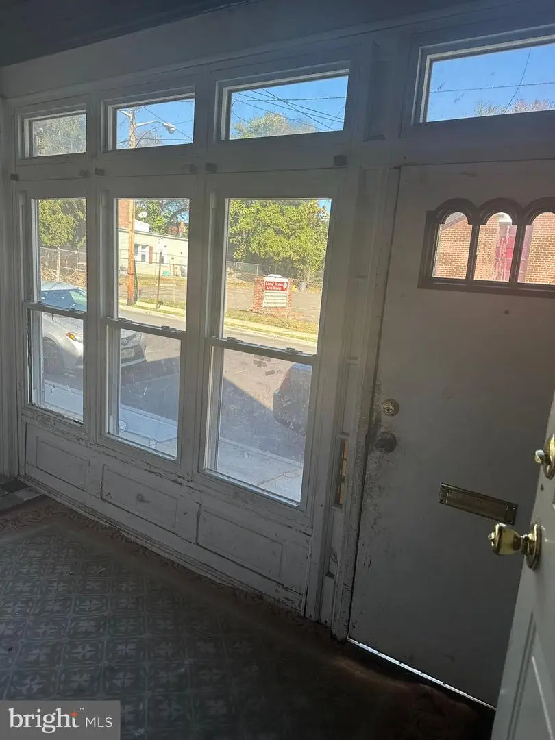 51 Vine St, Trenton, NJ 08638 - Image #2