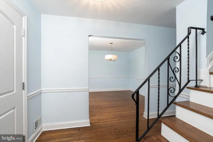 29 Walt Whitman Way, Hamilton Square, NJ 08690 - Image #3